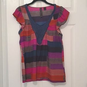 PETTICOAT ALLEY FLOWY SHORT SLEEVE TOP. SMALL.